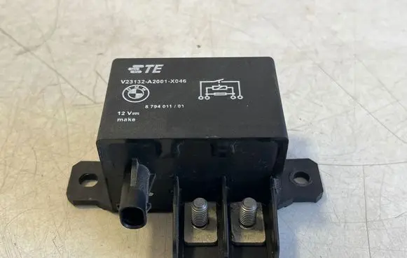 BMW X6 F16 Coolant fan relay 8794011