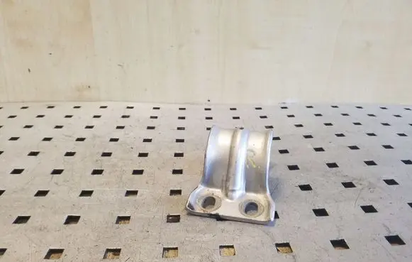 Audi A3 S3 8L Tailgate/trunk/boot hinge