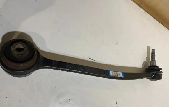 Ford Mustang VI Front control arm FR3C3078BB