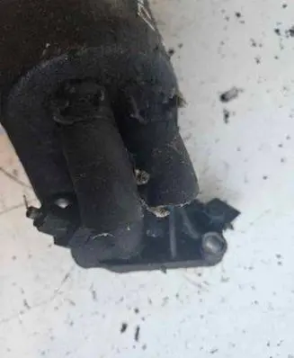 Opel Movano A Oil filter mounting bracket FL270