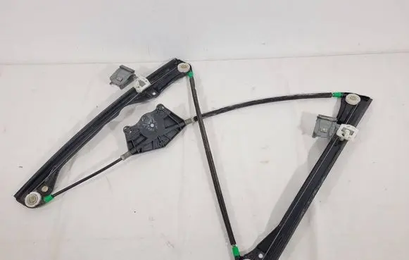 Volkswagen Golf IV Front window lifting mechanism without motor 119810103