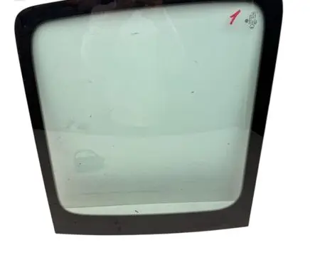Volkswagen Caddy Rear side window 2K0845331L