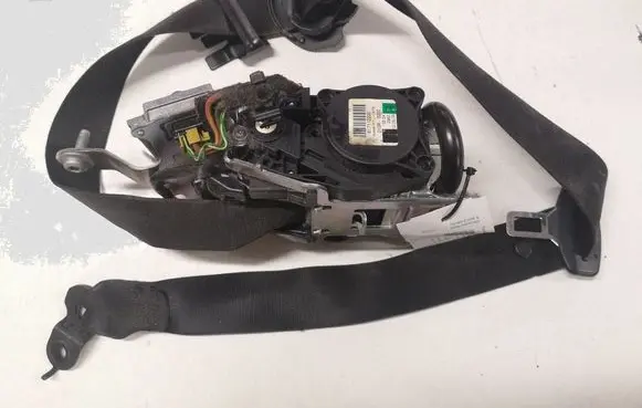 Mercedes-Benz E W212 Front seatbelt 617112200 010R0000 610035800C