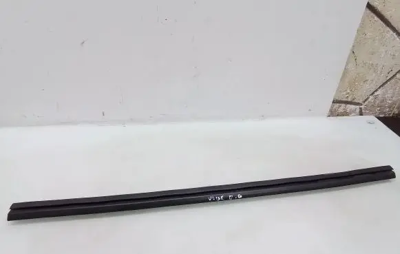 Fiat Ulysse Rear door glass trim molding
