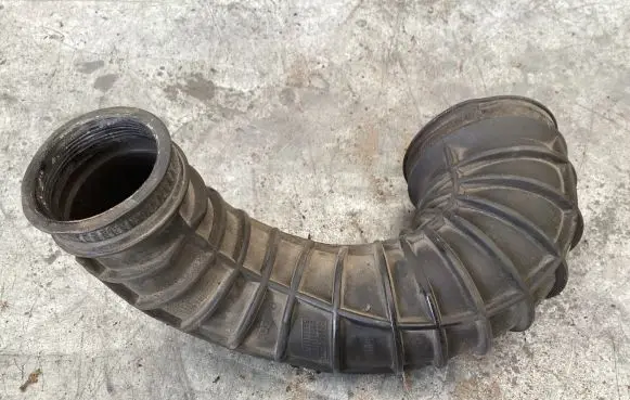 Volvo XC90 Air intake hose/pipe 08634143 7757