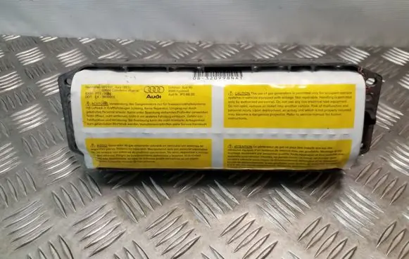 Audi A3 S3 8P Passenger airbag 8P0880202