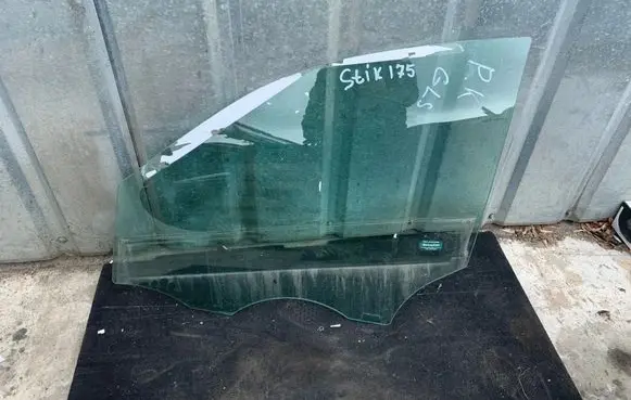 Mercedes-Benz GLS X166 Front door window glass four-door 