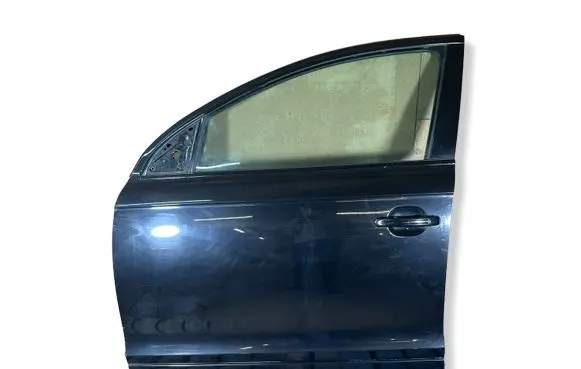 Audi Q7 4L Front door 4L0831051A
