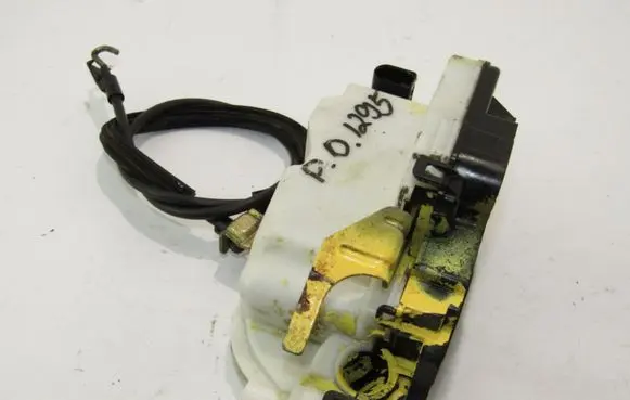 Seat Ibiza II (6k) Front door lock 6K3837016D