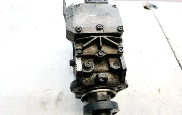 Opel Zafira A Fuel injection high pressure pump 0470504011 09158202 047050401109158202