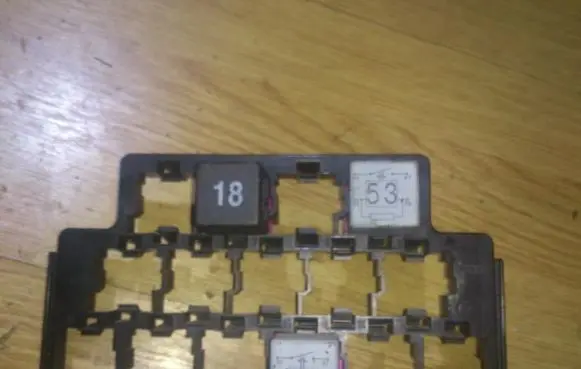 Seat Ibiza III (6L) Fuse box set 6q0972595a