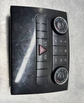 Mercedes-Benz ML W164 Climate control unit A2518208489 5HB96491420 A2518204289