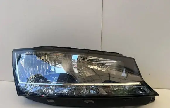 Skoda Fabia Mk3 (NJ) Headlight/headlamp 6V1941016D