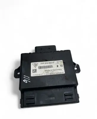 Porsche 911 991 Voltage converter/converter module 7PP959663E