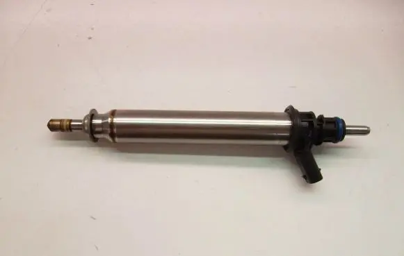 Mercedes-Benz B W246 W242 Fuel injector 0261500065 A2780700687 270920