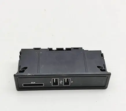 USB socket connector