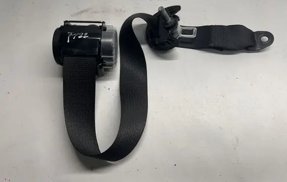 Dodge Challenger Rear seatbelt P6KE10DX9AC TSY174010158