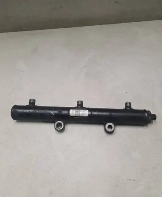 Fuel main line pipe
