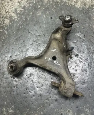 Volvo V70 Front lower control arm/wishbone