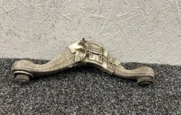 Rear upper control arm/wishbone