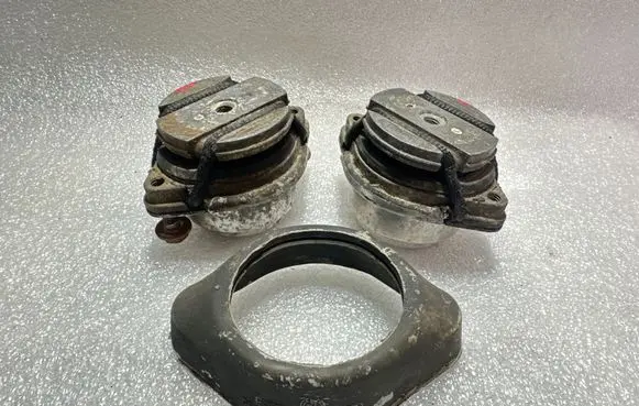 Audi A6 S6 C5 4B Gearbox mount 4B0399151M