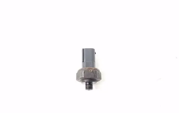 Mercedes-Benz SLK R171 Air conditioning (A/C) pressure sensor A2205420118