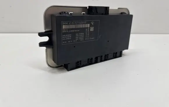 BMW 5 F10 F11 Light module LCM 9273628 011009030