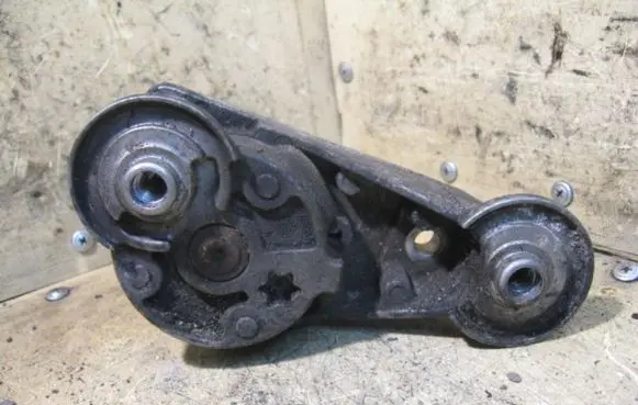 Volvo S80 Alternator belt tensioner 31251252 24TDI