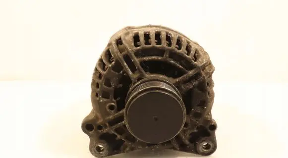 Skoda Octavia Mk2 (1Z) Generator/alternator 0124525091