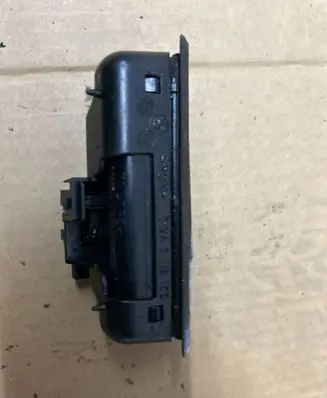 BMW 1 E82 E88 Tailgate/trunk/boot exterior handle 7118158 51247118158