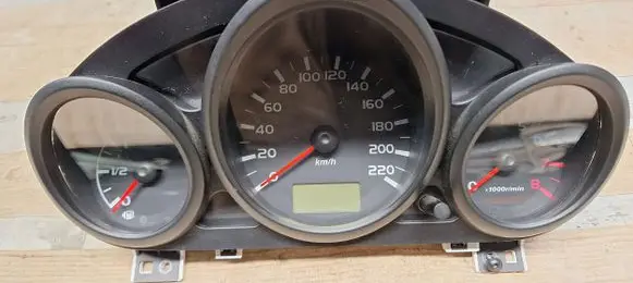 Mitsubishi Colt Speedometer (instrument cluster) MM0038013 A5008060468 8100A929