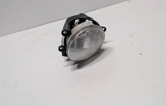 Toyota Auris 150 Front fog light 8122002110 90008497 0707201