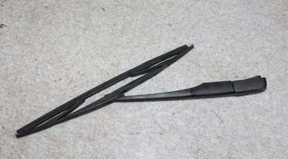 BMW X3 E83 Rear wiper blade arm