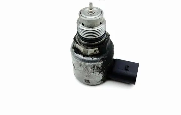 Mercedes-Benz Vito Viano W639 Fuel pressure regulator 9307Z522A00