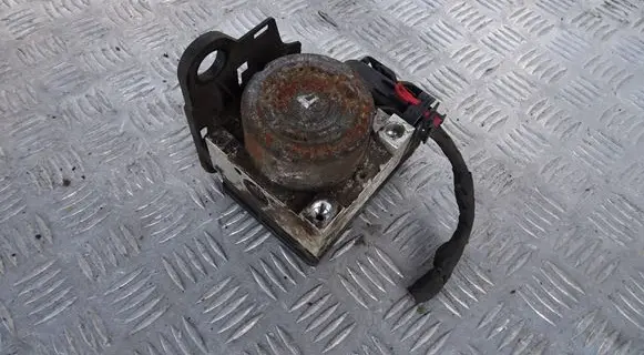 Volkswagen Golf VII ABS Pump 5Q0907379R 28515400063 10091543253