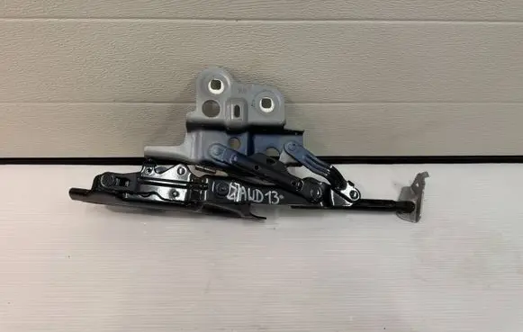 Jaguar E-Pace Engine bonnet/hood hinges J9C316C826AZAWD13 9842300335N