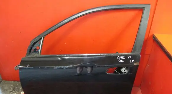 Honda Civic Front door