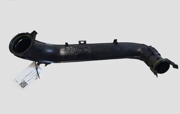 Volkswagen Golf VII Intercooler hose/pipe 04E145673C 40124720