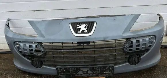 Peugeot 307 Front bumper