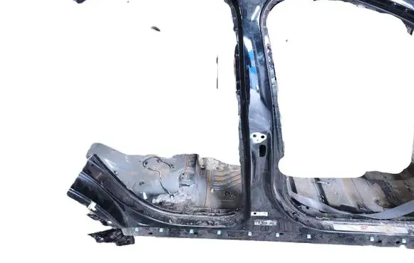 Ford Kuga III Pillar (middle) 