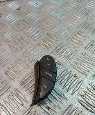 Dodge Intrepid Cruise control switch 04760353AD