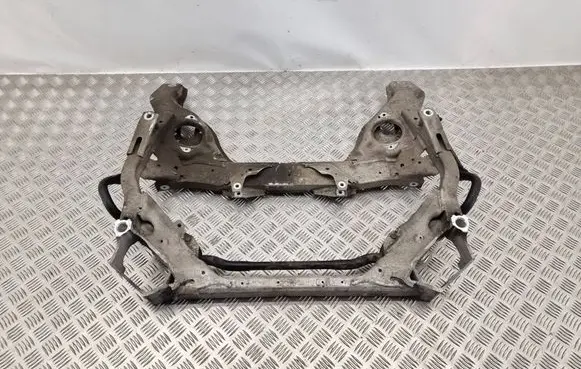 BMW 1 E81 E87 Front subframe 6761462 50403110