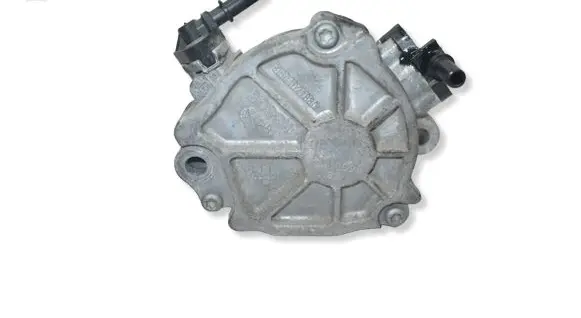 Peugeot 208 I Vacuum pump 9804021880