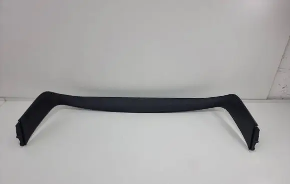 Tailgate trim