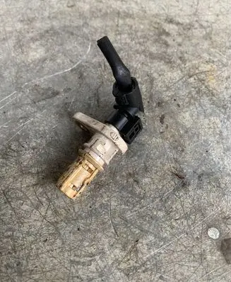 Opel Adam Crankshaft speed sensor 25195551