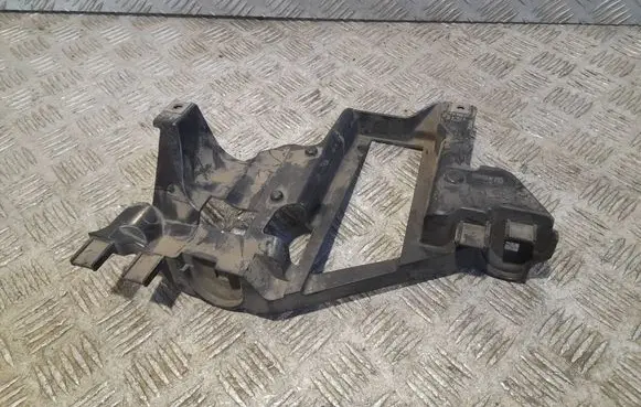 BMW X5 E53 Headlight/headlamp mounting bracket 2245670