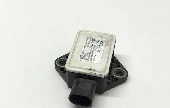 Audi A4 S4 B7 8E 8H ESP acceleration yaw rate sensor 8E0907637B 0265005618
