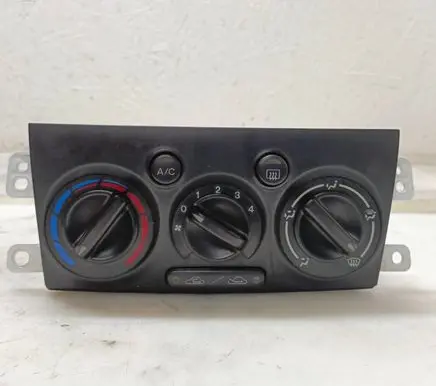 Mazda Premacy Climate control unit 