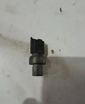 Air conditioning (A/C) pressure sensor