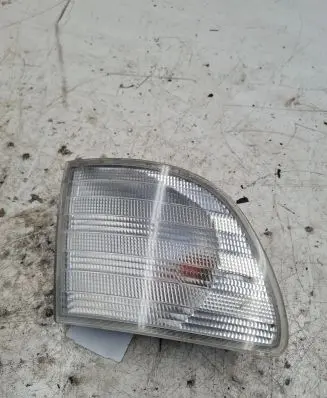 Mercedes-Benz Vito Viano W638 Front indicator light